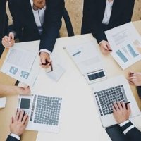 Как исправить годовой отчёт СМП, если показатель превысил 100 % (получилось 102 %)