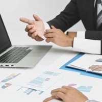 Изменение сроков этапов по п. 12 ч. 1 ст. 95 44-ФЗ: нужно ли отдельное обоснование и решение учредителя