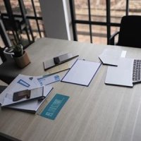 Нужно ли размещать сведения о начисленной неустойке в ЕИС за 5 рабочих дней после претензии