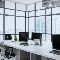 ЕИС не даёт закрыть контракт: “копейки” правят корректировкой, а система пишет, что товара “выбрано больше” (как будто задвоилось)