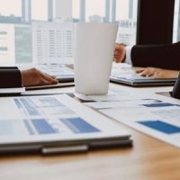 Можно ли подтвердить изменение товара бумажным допсоглашением, если электронный контракт в ЕИС не изменяли