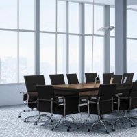 При рассмотрении заявок: участник указал РФ, но приложил декларацию ЕАЭС, где производитель — Китай